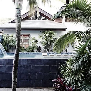 Resort The Of Byron